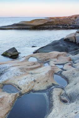 Norveç'te kayalık sahil şeridi