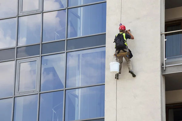 Trabalho em altura — Fotografia de Stock