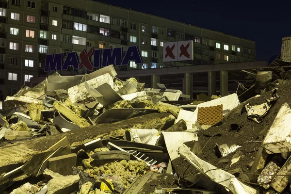 Riga, Letonya, Avrupa süpermarket'in tavan çöktü — Stok fotoğraf