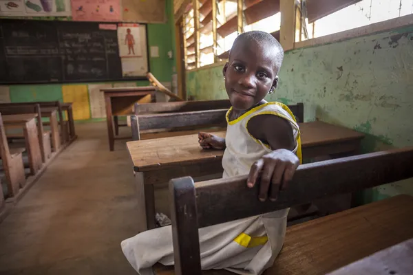 Cute girl at her school in Africa — Stock Photo, Image