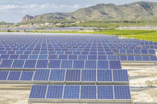 Renewable energy- Solar energy — Stock Photo, Image