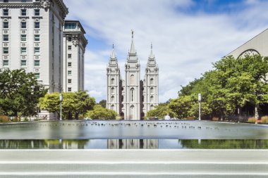Kilise ve İsa Mormonlar of Tapınağı