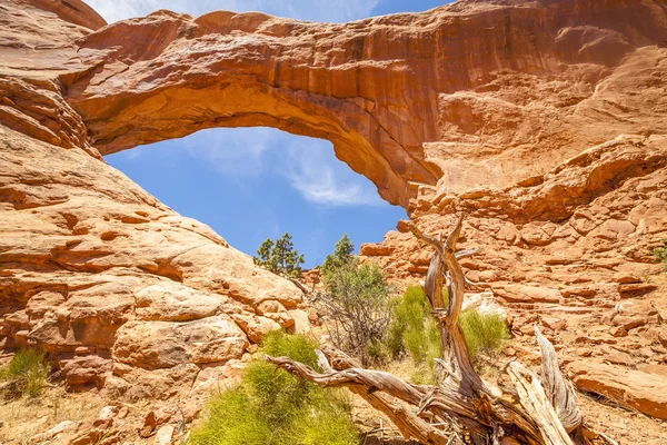 Janela sul no Parque Nacional dos Arcos, Utah — Fotografia de Stock