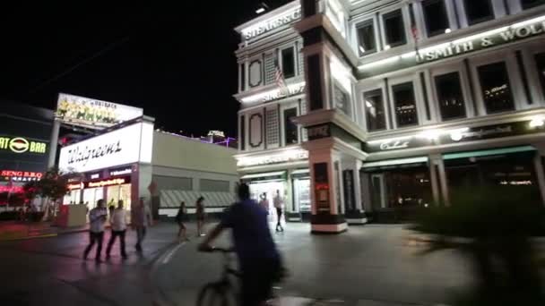 Las Vegas Strip ночью . — стоковое видео