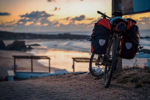 Bicycle Bags Almograve Beach Sunset Alentejo Portugal — Foto Stock