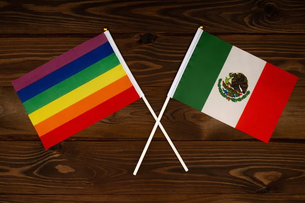 플래그 Lgbt 멕시코의 깃발은 아름다운 배경에 질감을 있습니다 Lgbt 프라이드의 — 스톡 사진