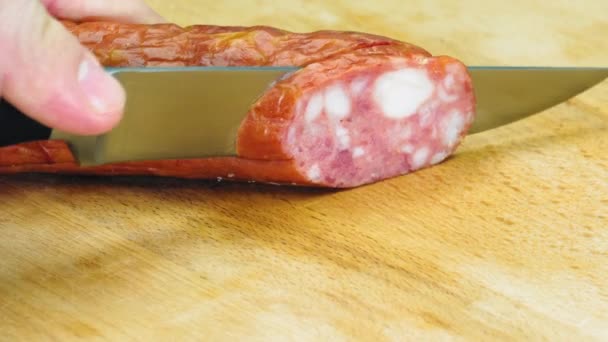 Professional Chef Cuts Neat Pieces Freshly Cooked Pork Homemade Sausage — Stok Video