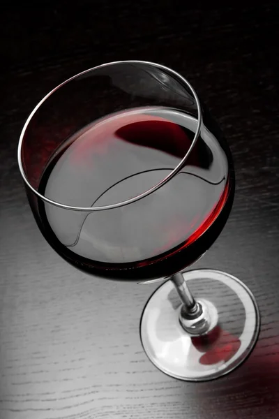 Вид на бокал красного вина — стоковое фото