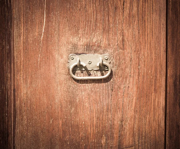 Detail staré dřevěné dveře — Stock fotografie