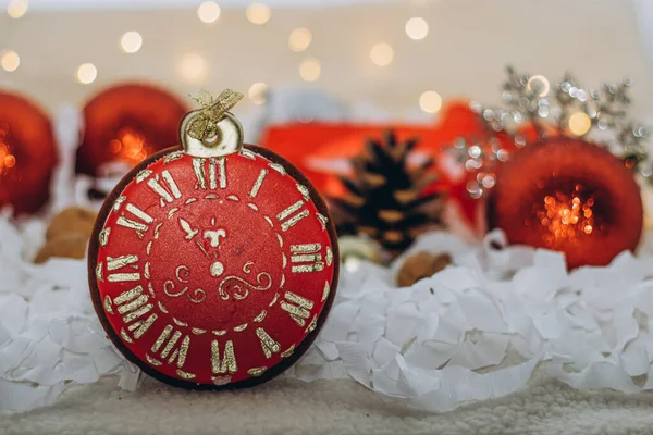 Weihnachten Lebkuchen Handgemachte Plätzchen Form Eines Runden Spielzeugs Farbige Glasur — Stockfoto