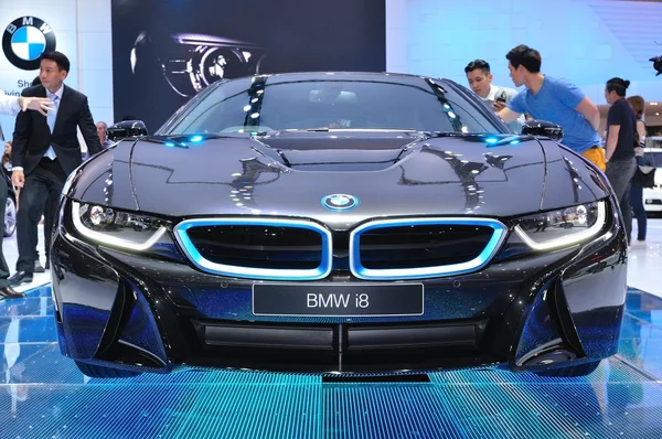 Nonthaburi - 25 Μαρτίου: νέα bmw i8 στην οθόνη κατά την 35η bangko — Φωτογραφία Αρχείου