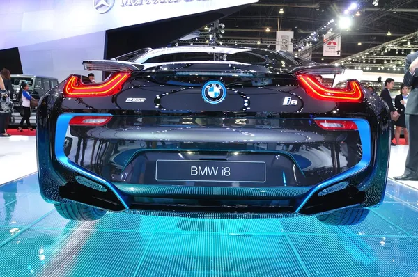 Nonthaburi - 25 Mart: 35 bangko ekranda yeni bmw i8