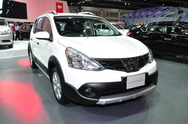 Nonthaburi - 25 Mart: nissan livina 35 bang ekranda