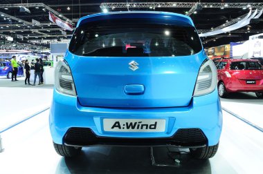 Nonthaburi - 28 Kasım: di üzerinde suzuki bir rüzgar, eko konsept otomobil