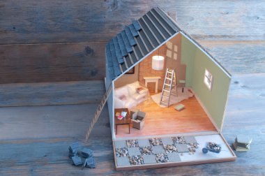 Boyalı iç dekorasyon, yeni çatı kiremitleri ve bahçe bahçe bahçe düzenleme de dahil olmak üzere minyatür ev diyonu yenileme.