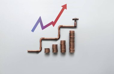 Bakır borular ve yukarı doğru yükselen madeni para yığınları, enerji faturaları, maliyetler ve fiyat kavramı artışı 