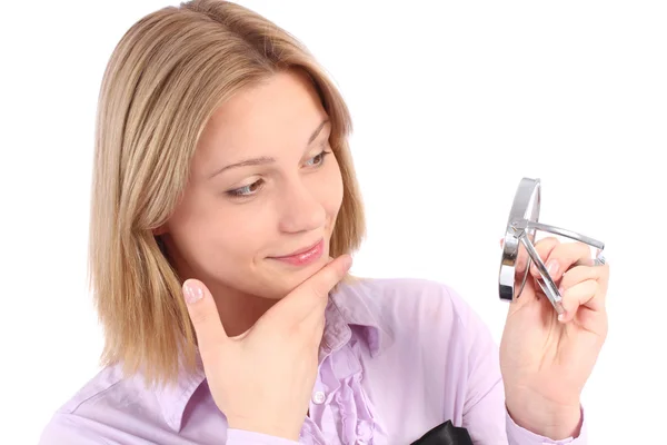 Ragazza con uno specchio sulle mani — Foto Stock