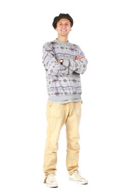 genç yakışıklı bir şapka ile