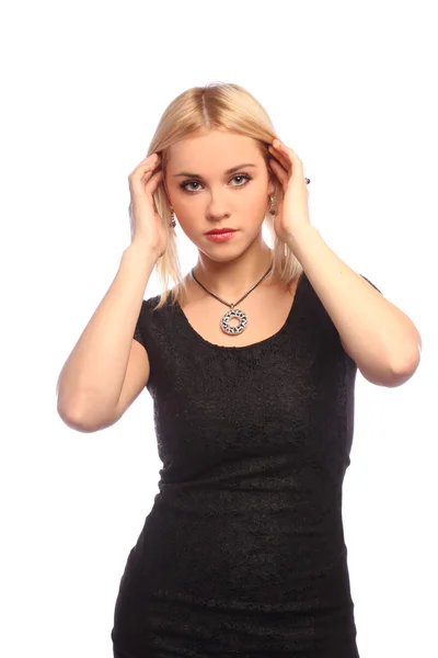 Ung attraktiv blond flicka poserar — Stockfoto