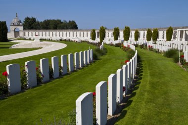 ypres Tyne karyolası mezarlığı