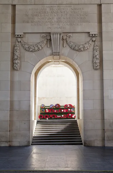 Inside the Menin Gate in Ypres — Stock Photo, Image