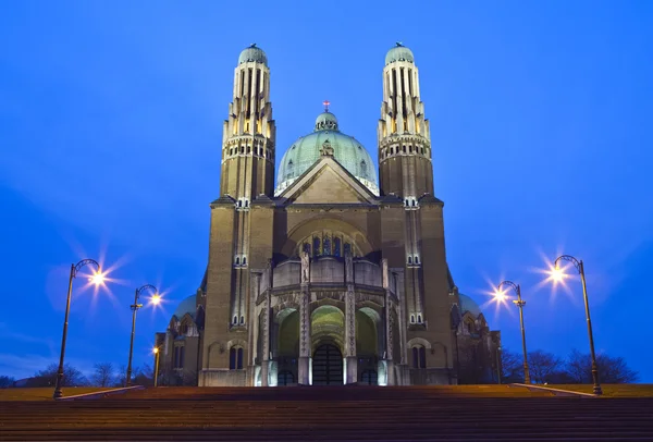 Basilikan på sacred heart i Bryssel — Stockfoto