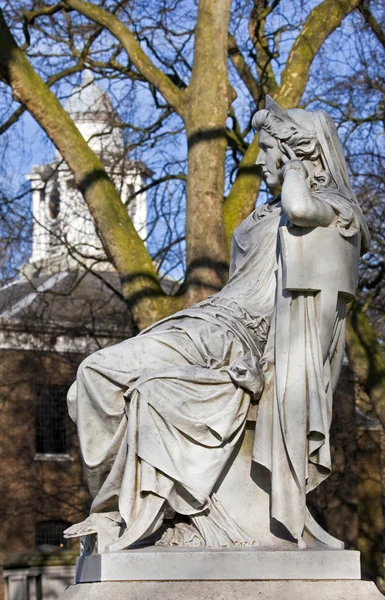 Sarah siddons άγαλμα στο paddington πράσινο — Φωτογραφία Αρχείου