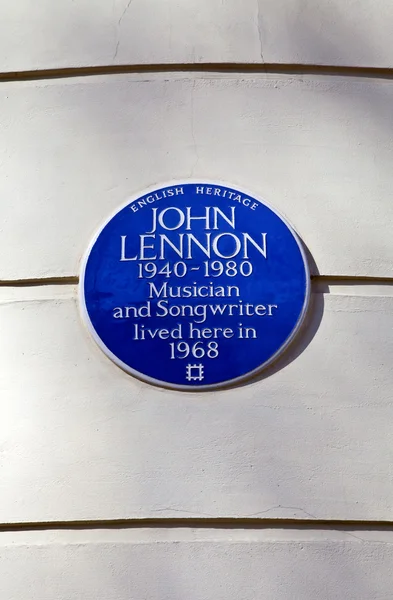 John lennon modrá deska v Londýně — Stock fotografie