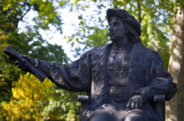 克里斯托弗 · 哥伦布雕像在伦敦 — 图库照片