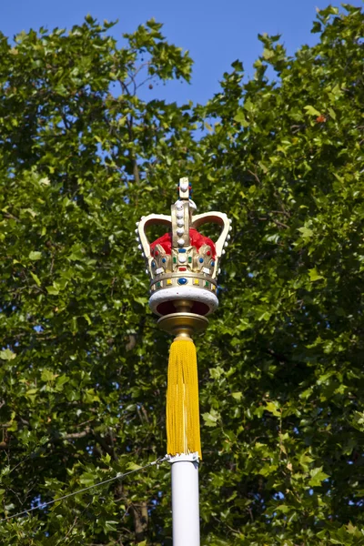 Королевская корона в Лондоне — стоковое фото