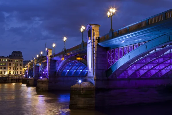 Ponte Southwark em Londres — Fotografia de Stock