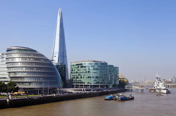 The Shard, City Hall, HMS Belfast and the River Thames — Stock Photo, Image