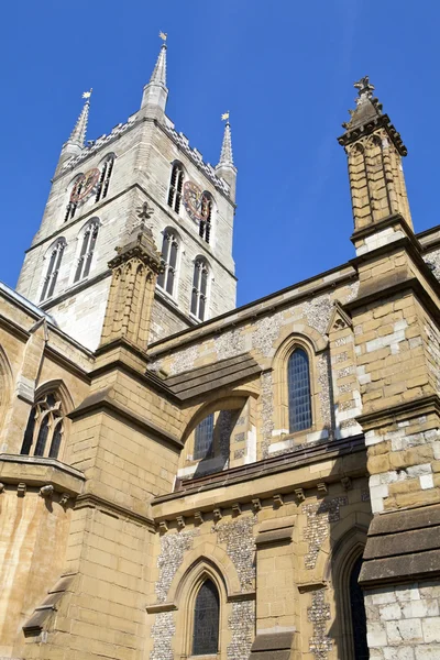 Southwark Cathedral i London – stockfoto