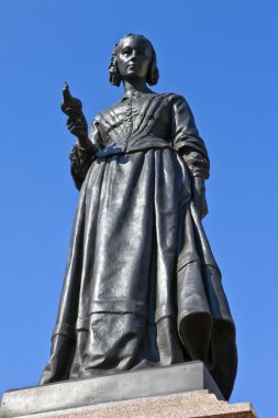 Florence nightingale heykeli Londra'daki