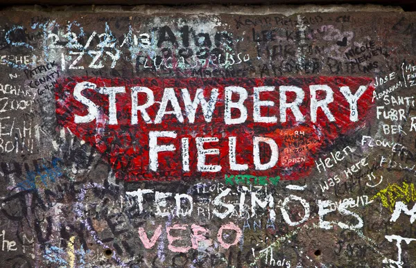 Strawberry Field in Liverpool — Stock Photo, Image