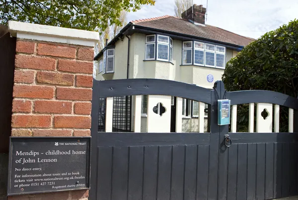 Hogar de infancia de John Lennon en Liverpool — Foto de Stock