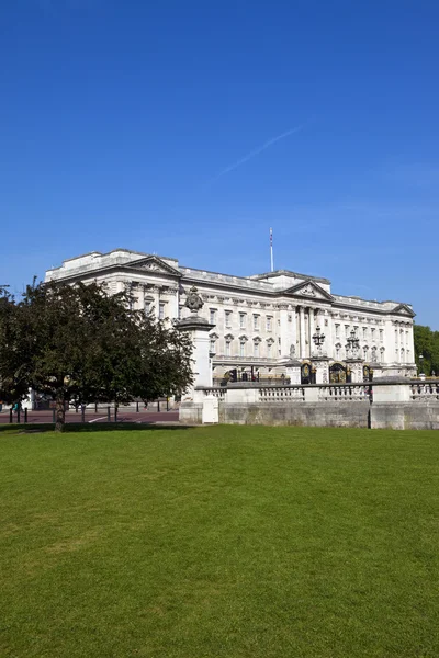 Pałac Buckingham w Londynie — Zdjęcie stockowe