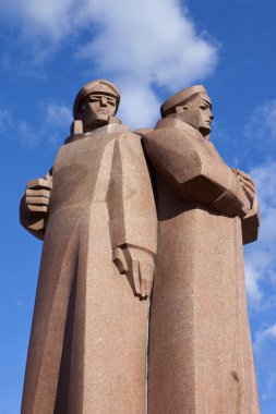 Riga'da Letonya tüfekçiler Anıtı