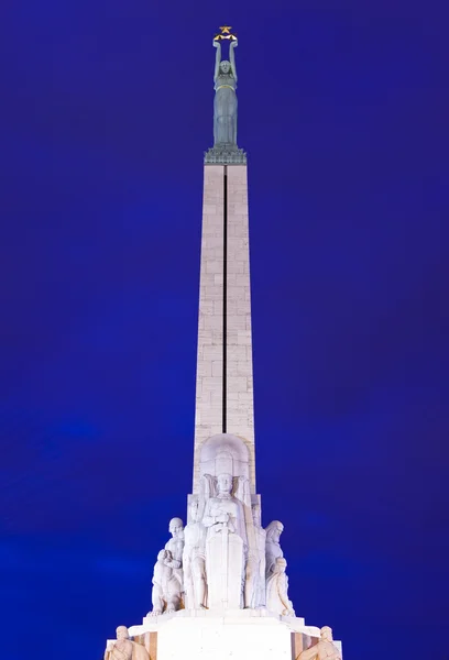 Il monumento della libertà a Riga — Foto Stock