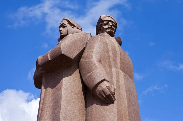Riflemen letão Monumento em Riga — Fotografia de Stock