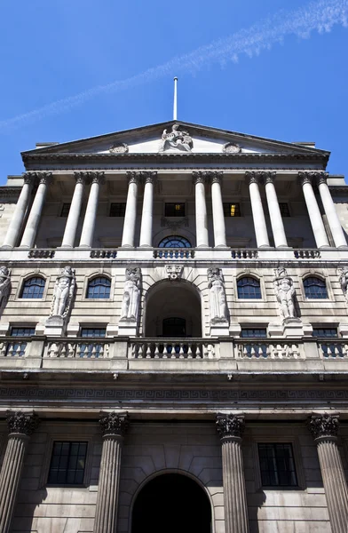 Banco da Inglaterra na cidade de Londres — Fotografia de Stock