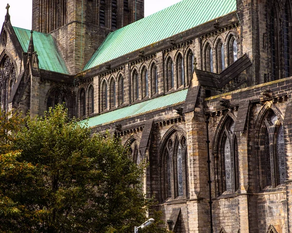 苏格兰格拉斯哥 2021年10月12日 历史上著名的格拉斯哥大教堂 Glasgow Cathedral 也被称为St Mungos Cathedral 位于苏格兰格拉斯哥市的格拉斯哥大教堂 — 图库照片