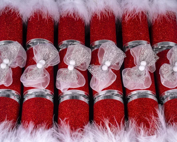 Zes Prachtig Versierde Traditionele Kerstkrakers — Stockfoto