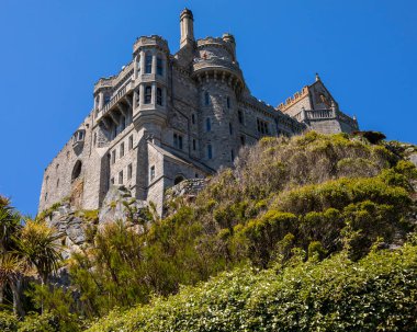 Cornwall, İngiltere 'deki St. Michaels Dağı' ndaki çarpıcı şato..