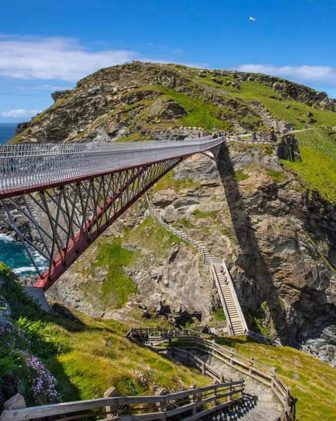 Udsigt Den Fantastiske Bro Maleriske Natur Tintagel Slot Cornwall Storbritannien - Stock-foto