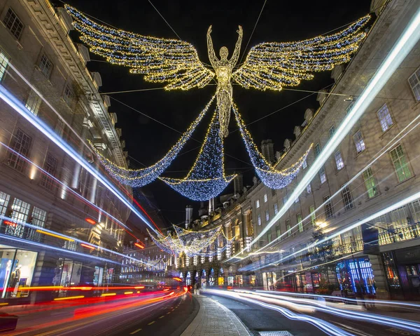 London Storbritannien December 2021 Vackra Julbelysningen Regent Street London Storbritannien — Stockfoto