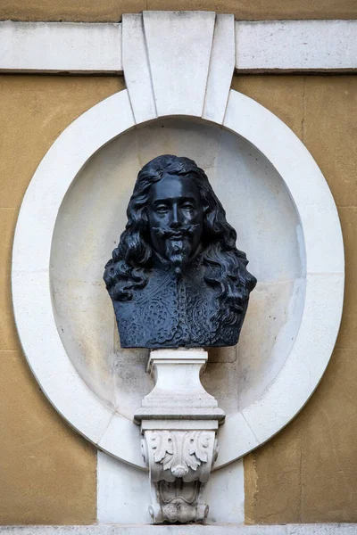 2022年3月8日 イギリス ロンドンのホワイトホールにあるチャールズ1世の胸像 正保2年 1649年 に反対側で処刑された — ストック写真