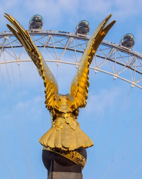 Londýn Velká Británie Března 2022 Památník Raf London Eye Pozadí — Stock fotografie