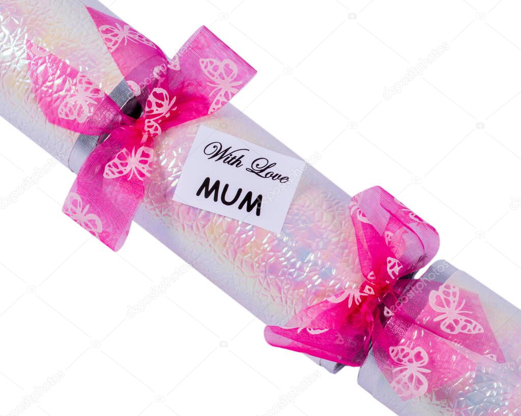 Beautifully traditional Cracker for Mothers Day.