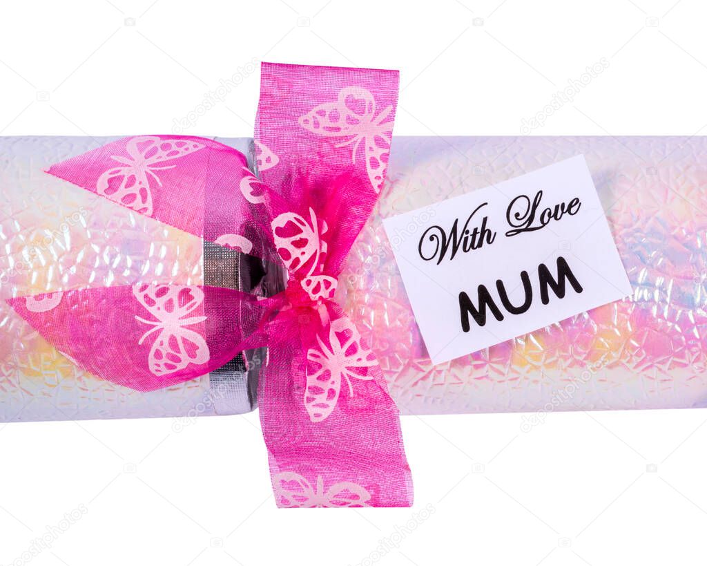 Beautifully traditional Cracker for Mothers Day.